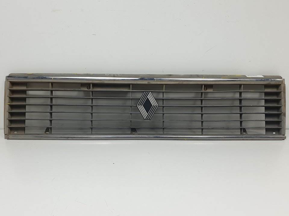 REJILLA DELANTERA - RENAULT - 6