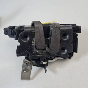 CERRADURA PUERTA DELANTERA DERECHA 6M2AR21812AB FORD GALAXY (CA1) Autodesguaces Alicante