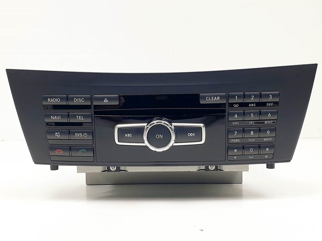 SISTEMA AUDIO / RADIO CD - A2049009410 - MERCEDES - CLASE C (W204) LIM.