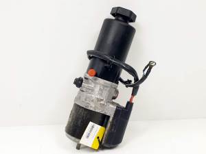 BOMBA DIRECCION A1684660101 MERCEDES CLASE M (W166) Autodesguaces Alicante