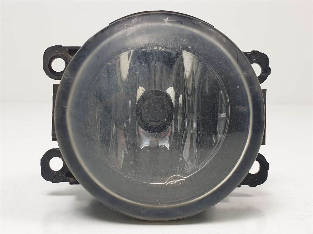FARO ANTINIEBLA DERECHO - 8200074008 - RENAULT - MEGANE III SPORT TOURER