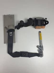 CINTURON SEGURIDAD DELANTERO DERECHO 13303851 OPEL INSIGNIA SPORTS TOURER Autodesguaces Alicante