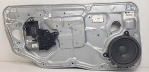 ELEVALUNAS DELANTERO IZQUIERDO 30661065LH VOLVO V70 FAMILIAR Autodesguaces Alicante