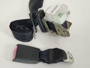 CINTURON SEGURIDAD TRASERO IZQUIERDO 7P2200 TOYOTA AYGO (KGB/WNB) Autodesguaces Alicante