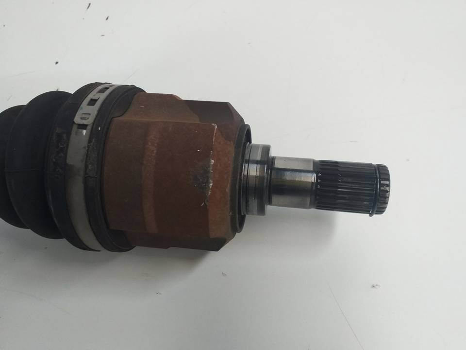 TRANSMISION DELANTERA IZQUIERDA