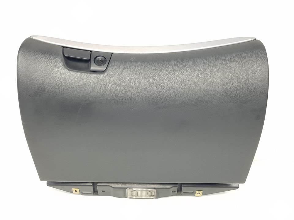 GUANTERA - 8650374 - VOLVO - XC70