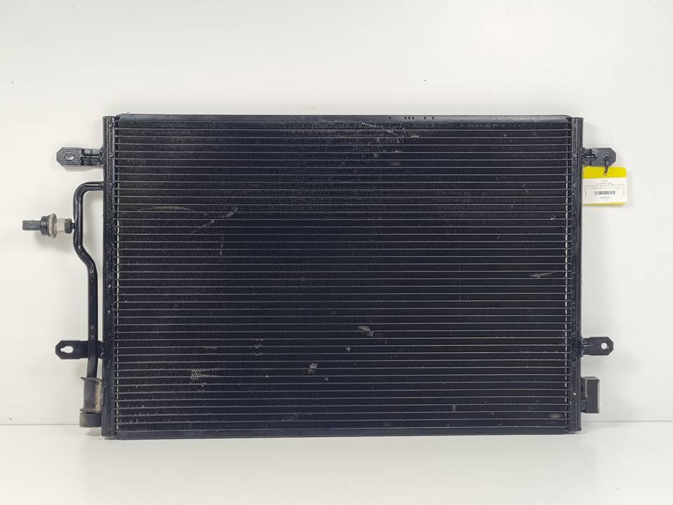 CONDENSADOR / RADIADOR AIRE ACONDICIONADO 8E0260403B AUDI A4 BERLINA (8E) Autodesguaces Alicante