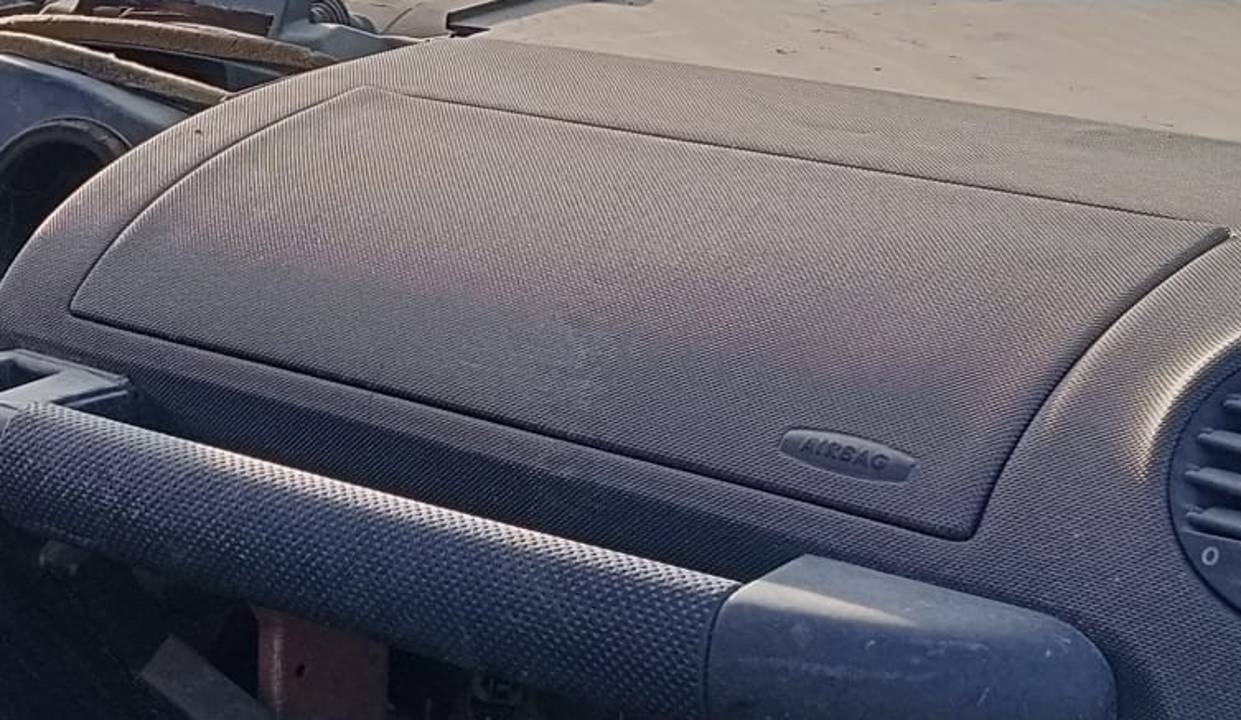 AIRBAG DELANTERO DERECHO