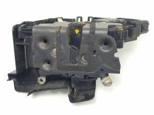 CERRADURA PUERTA DELANTERA IZQUIERDA 3M5AR21813ET FORD FOCUS LIM. (CB4) Autodesguaces Alicante