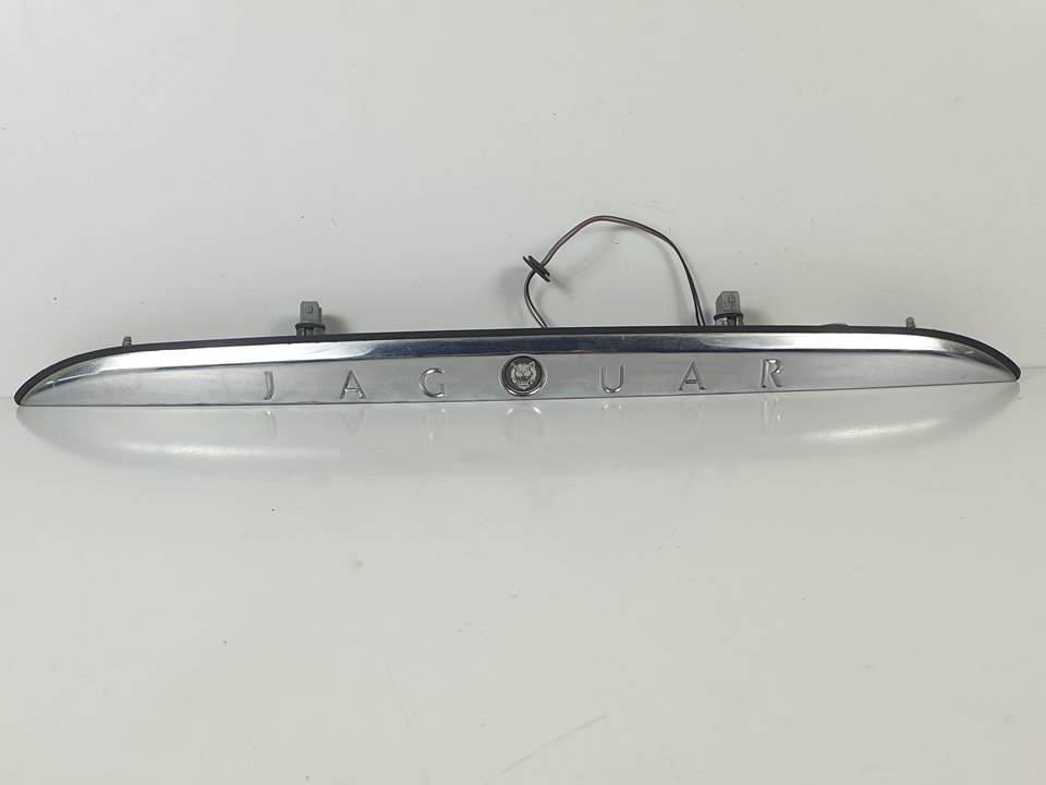 MOLDURAS TRASERAS - XR8313550A6 - JAGUAR - S-TYPE