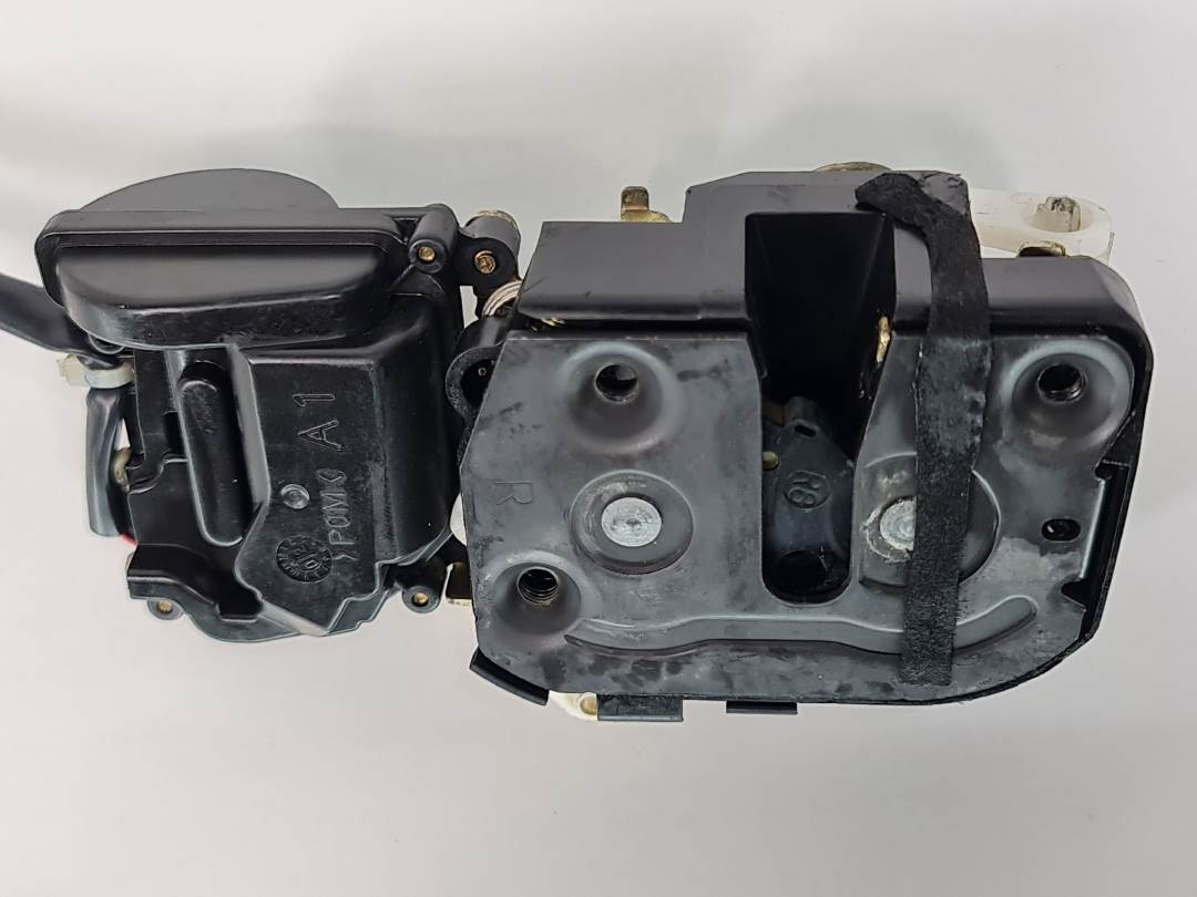 CERRADURA PUERTA TRASERA DERECHA - MAZDA - PREMACY (CP)