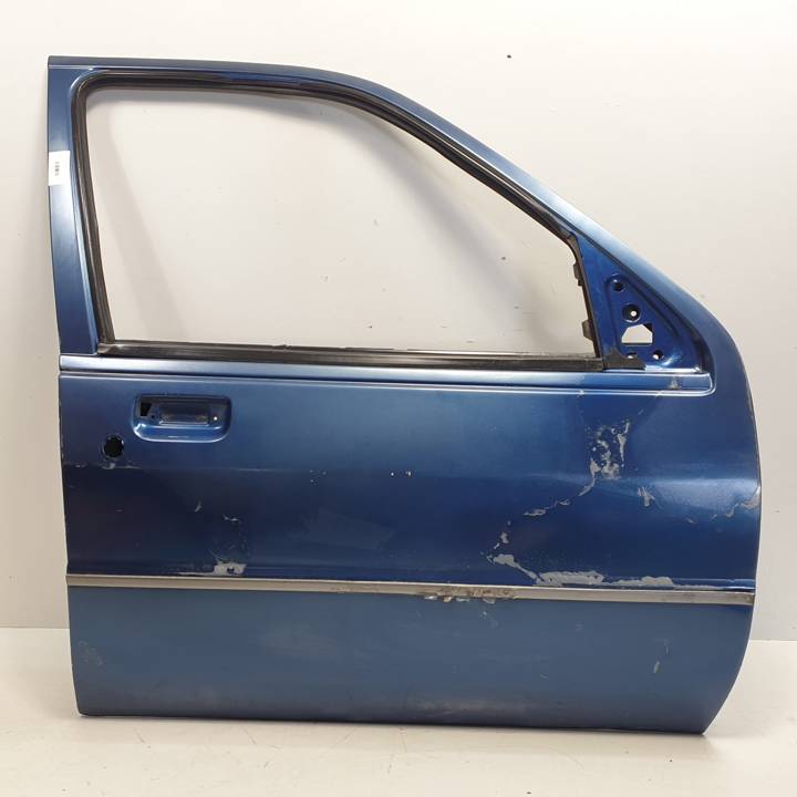 PUERTA DELANTERA DERECHA FORD FIESTA BERL./COURIER Autodesguaces Alicante