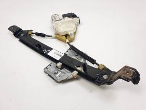 ELEVALUNAS TRASERO IZQUIERDO 1K0959703G SEAT LEON (1P1) Autodesguaces Alicante