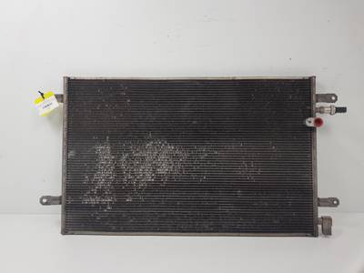 CONDENSADOR / RADIADOR AIRE ACONDICIONADO AUDI A6 BERLINA (4F2) Autodesguaces Alicante