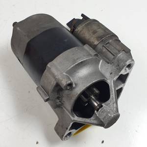 MOTOR ARRANQUE 8200266777A RENAULT MEGANE II CLASSIC BERLINA Autodesguaces Alicante