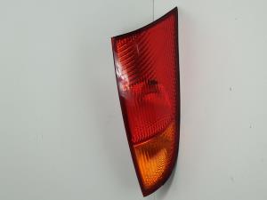 PILOTO TRASERO DERECHO 1M5113404AC FORD FOCUS BERLINA (CAK) Autodesguaces Alicante