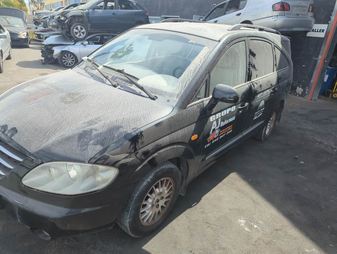 SSANGYONG RODIUS (2004 - 2013)