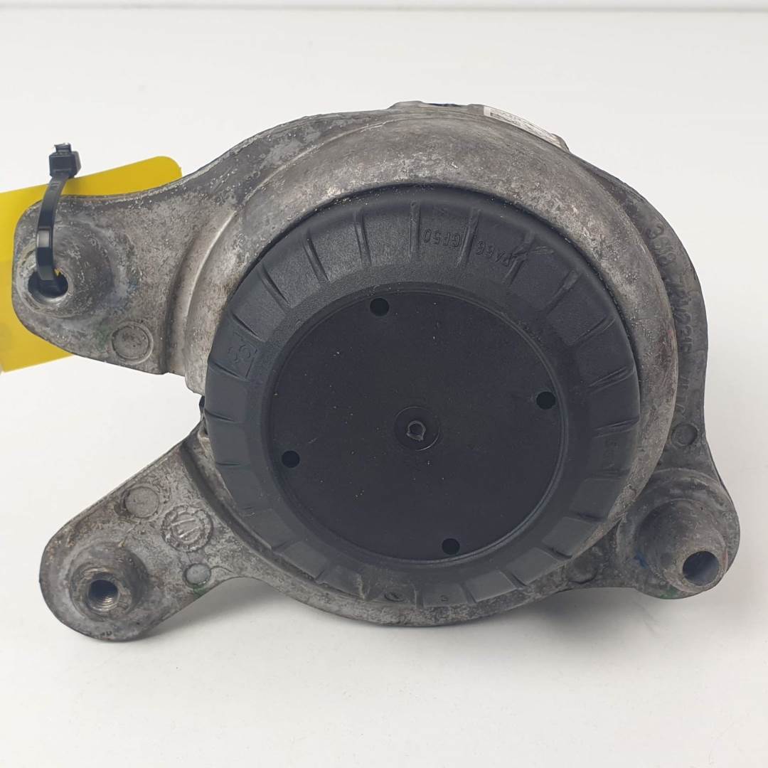 Support moteur droit - A2132400600 - MERCEDES - CLASE E LIM. (W213)