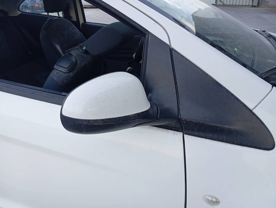 RETROVISOR DERECHO