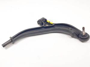 BRAZO SUSPENSION INFERIOR DELANTERO DERECHO SUBARU IMPREZA G11 (GD/GG) Autodesguaces Alicante