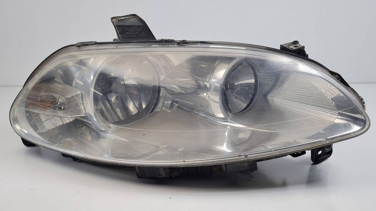FARO DERECHO 51801265 FIAT CROMA (194) Autodesguaces Alicante