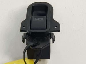 MANDO ELEVALUNAS TRASERO DERECHO LEXUS RX300 (MCU15) Autodesguaces Alicante