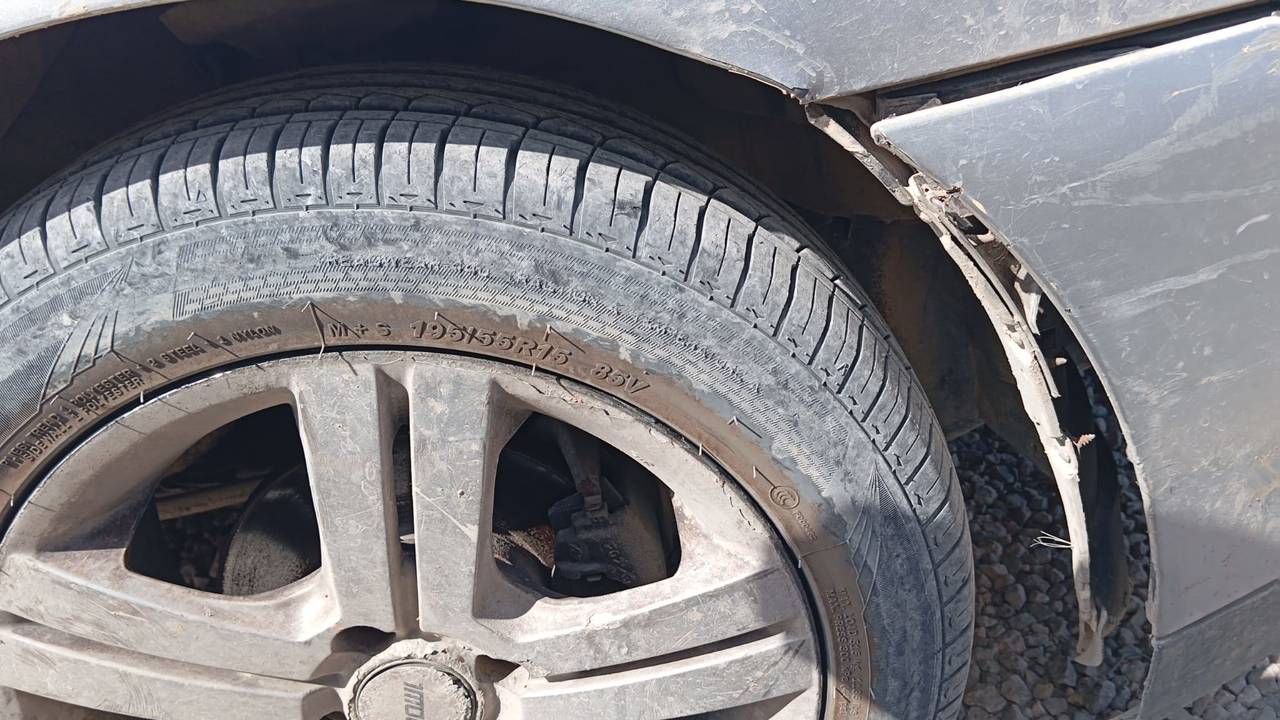 PASO RUEDA DELANTERO DERECHO