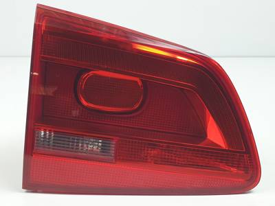 PILOTO TRASERO IZQUIERDO INTERIOR 1T0945093A VOLKSWAGEN TOURAN (1T3) Autodesguaces Alicante