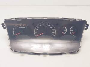 CUADRO INSTRUMENTOS 8021031520 SSANGYONG ACTYON Autodesguaces Alicante
