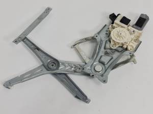 ELEVALUNAS DELANTERO DERECHO 0130822012 OPEL VECTRA C BERLINA Autodesguaces Alicante