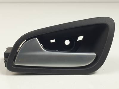 MANETA INTERIOR TRASERA IZQUIERDA CJ54R266B35BBW FORD KUGA (CBS) Autodesguaces Alicante