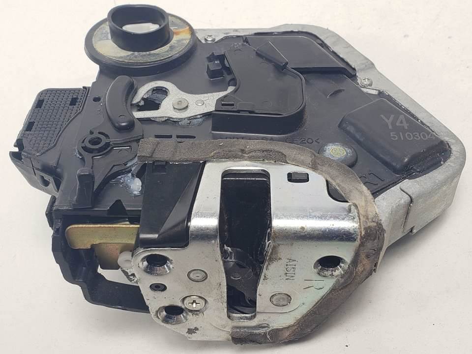 CERRADURA PUERTA TRASERA DERECHA - TOYOTA - COROLLA (E12)