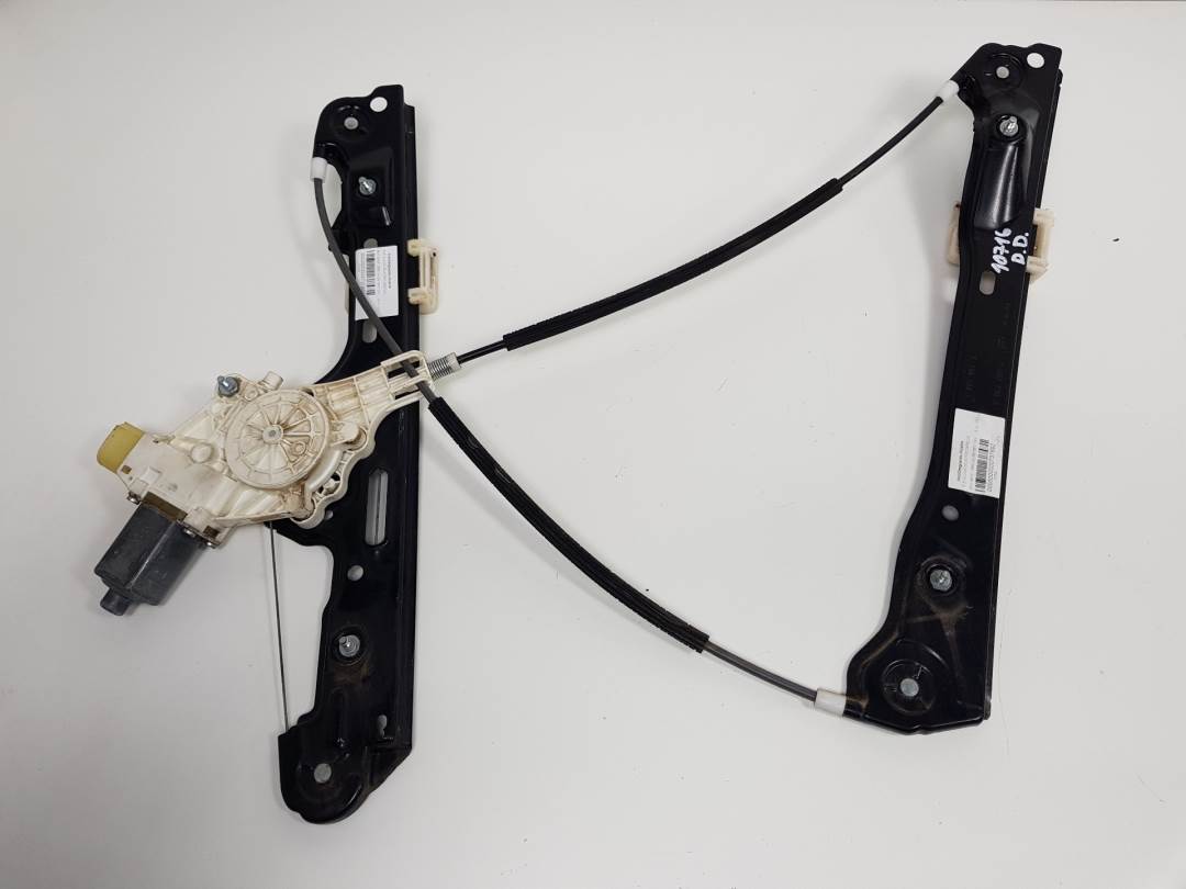 ELEVALUNAS DELANTERO DERECHO - 7067796S - BMW - SERIE 1 BERLINA (E81/E87)