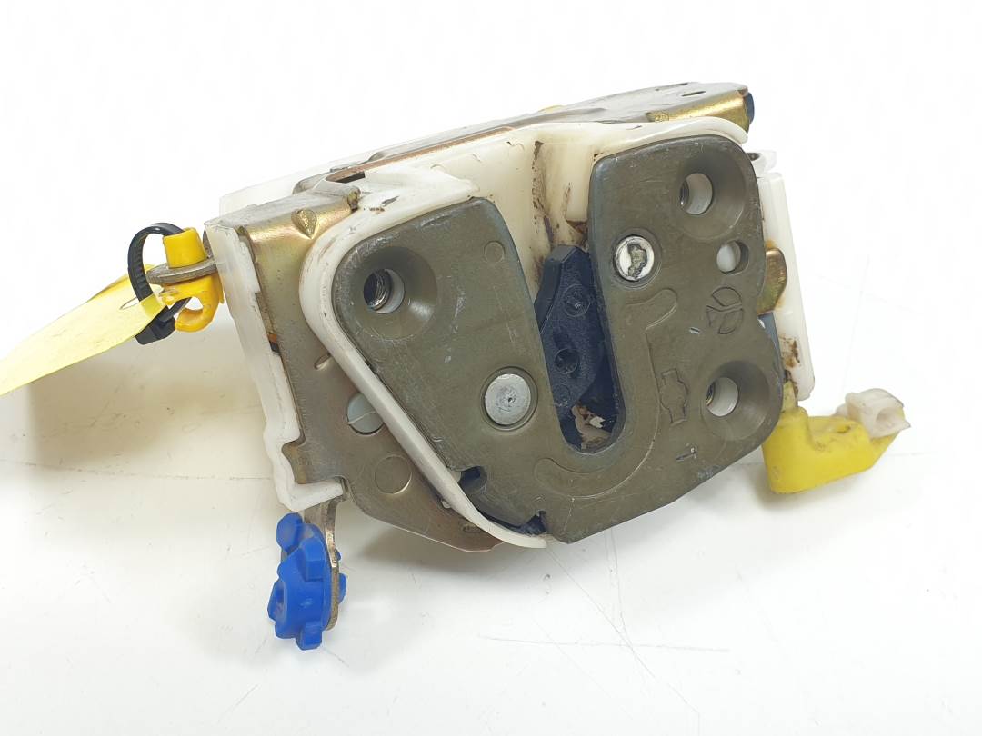 CERRADURA PUERTA DELANTERA DERECHA - NISSAN - SERENA (C23M)