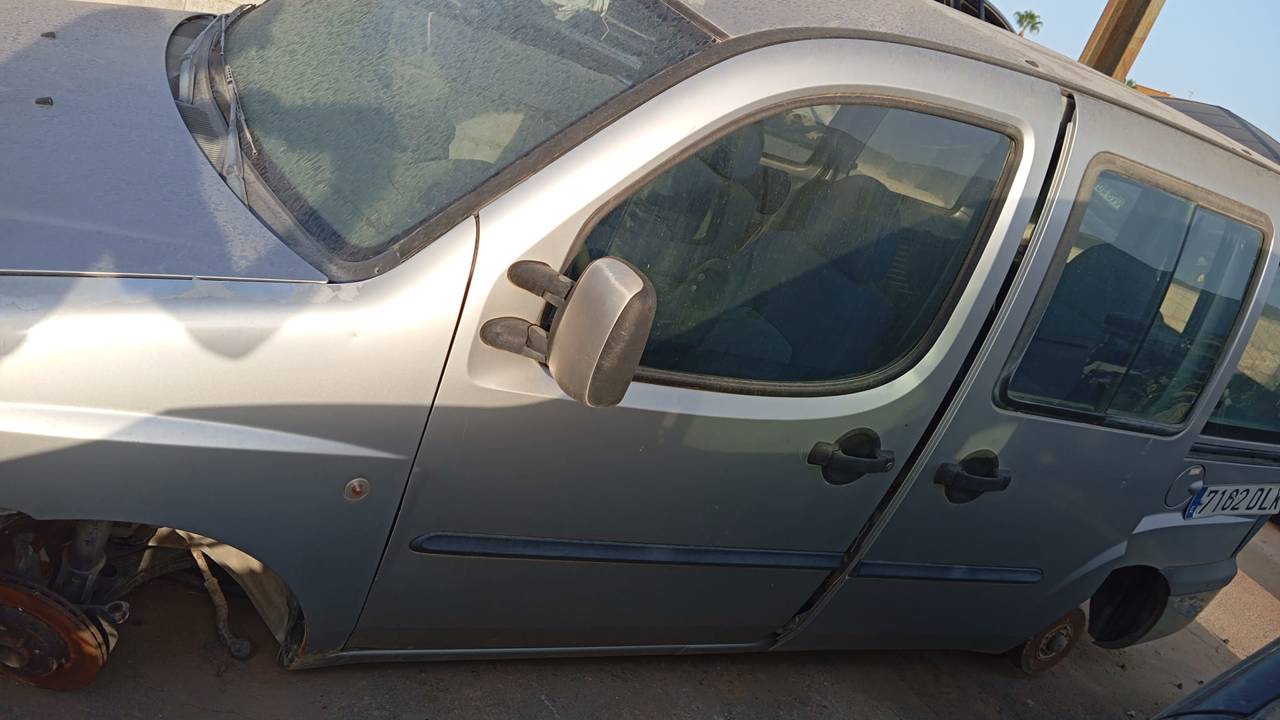 CERRADURA PUERTA DELANTERA IZQUIERDA