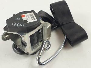 CINTURON SEGURIDAD DELANTERO IZQUIERDO 8H0857705D AUDI A4 CABRIO (8H) Autodesguaces Alicante