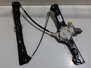 ELEVALUNAS DELANTERO IZQUIERDO 6927027 BMW SERIE 3 BERLINA (E90) Autodesguaces Alicante