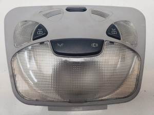 LUZ INTERIOR A2038204601 MERCEDES CLASE C (W203) FAMILIAR Autodesguaces Alicante