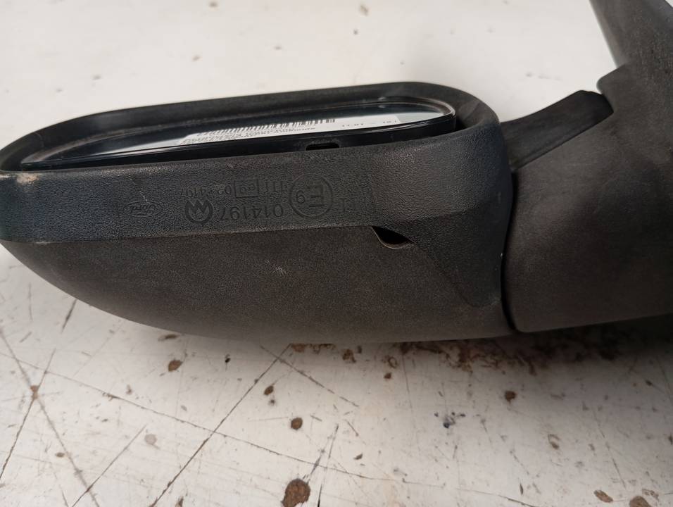 RETROVISOR IZQUIERDO