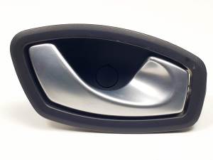 MANETA INTERIOR DELANTERA DERECHA 826720001R RENAULT SCENIC III (JZ) Autodesguaces Alicante