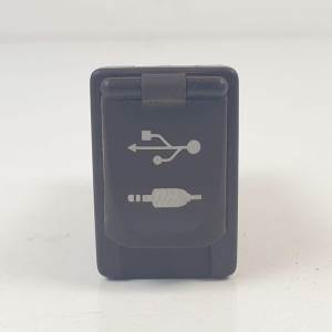 INTERRUPTOR 8619042040 TOYOTA RAV 4 (A4) Autodesguaces Alicante