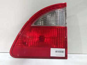 PILOTO TRASERO DERECHO INTERIOR 7M5945094B FORD GALAXY (VY) Autodesguaces Alicante