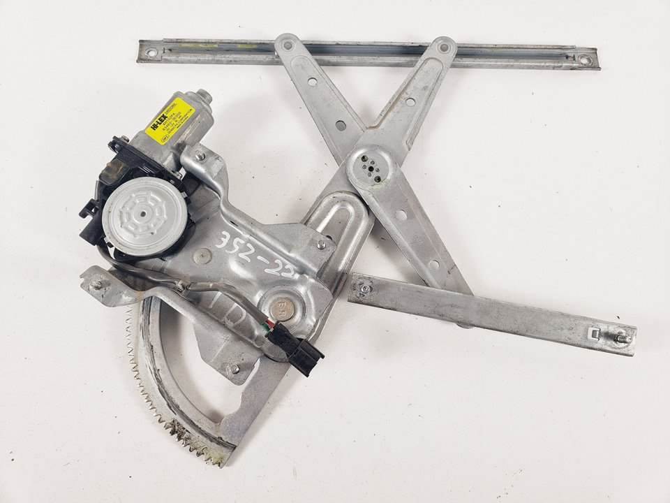 ELEVALUNAS TRASERO DERECHO - 834603E000 - KIA - SORENTO