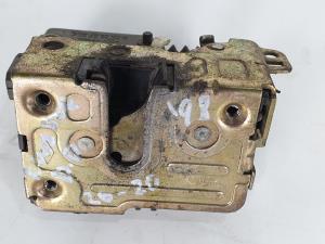 CERRADURA PUERTA DELANTERA DERECHA RENAULT MASTER DESDE '98 Autodesguaces Alicante