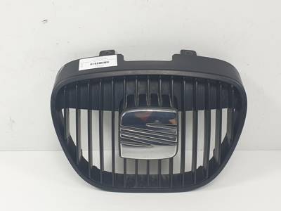 REJILLA DELANTERA 6L0853654 SEAT IBIZA (6L1) Autodesguaces Alicante