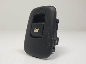 MANDO ELEVALUNAS TRASERO IZQUIERDO 96623726XT CITROEN C5 BERLINA Autodesguaces Alicante