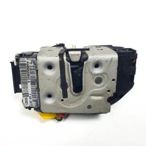 CERRADURA PUERTA DELANTERA IZQUIERDA CHRYSLER SEBRING CABRIO Autodesguaces Alicante