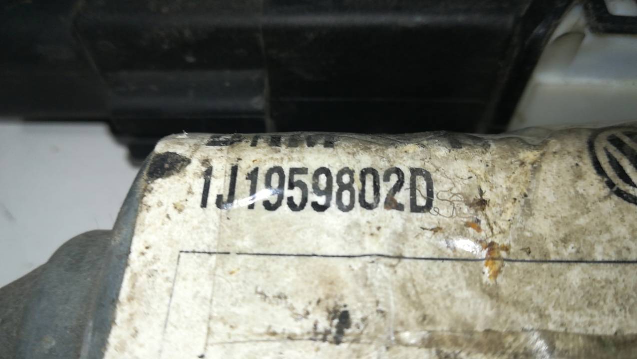 MOTOR ELEVALUNAS DELANTERO DERECHO