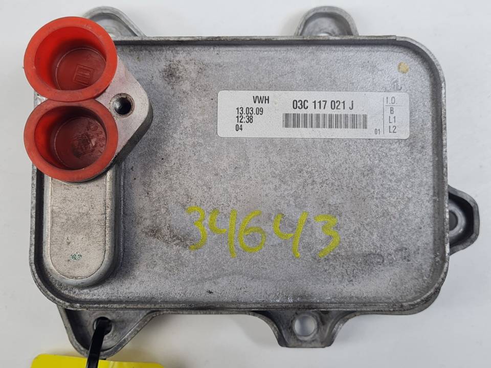 ENFRIADOR ACEITE MOTOR 03C117021J VOLKSWAGEN GOLF VI (5K1) Autodesguaces Alicante