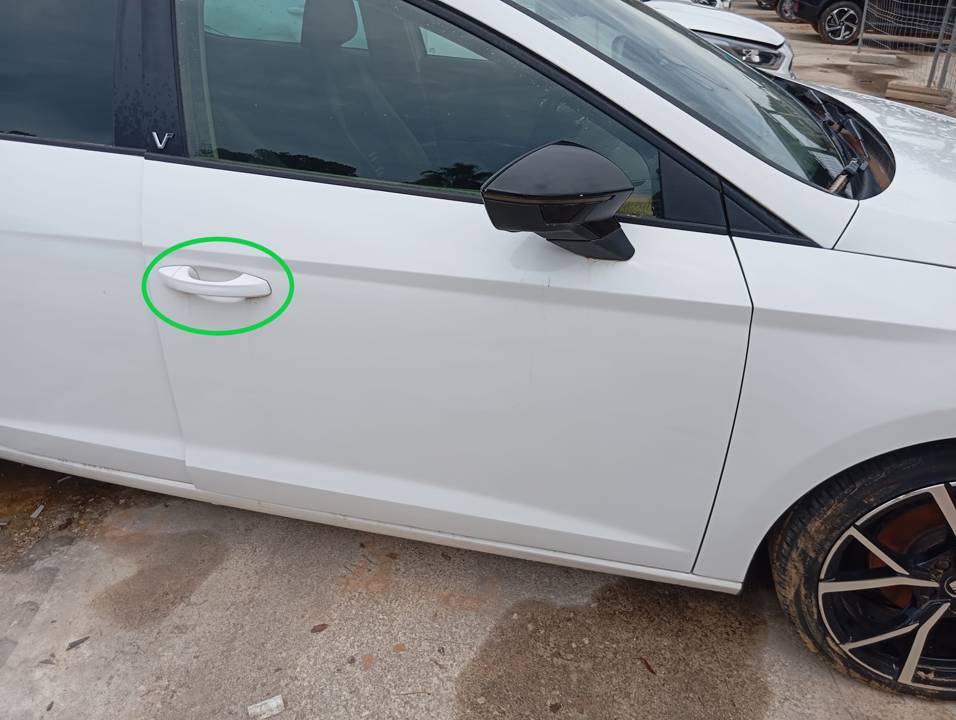 MANETA EXTERIOR DELANTERA DERECHA